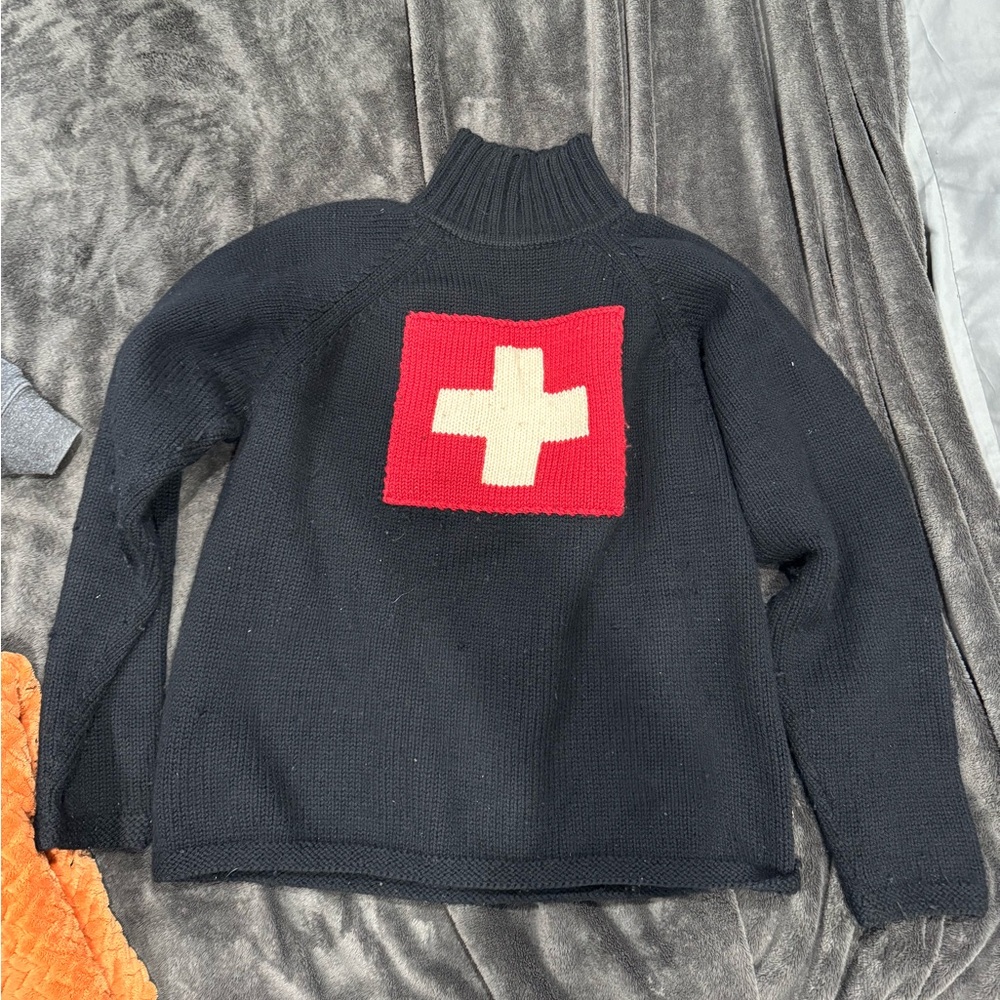 Rare Victorinox Swiss Army Logo Sweater Vintage Size XL